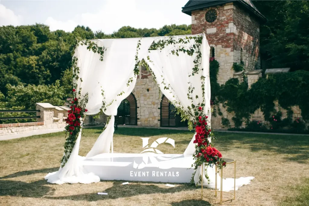 Arches and Essential Rentals